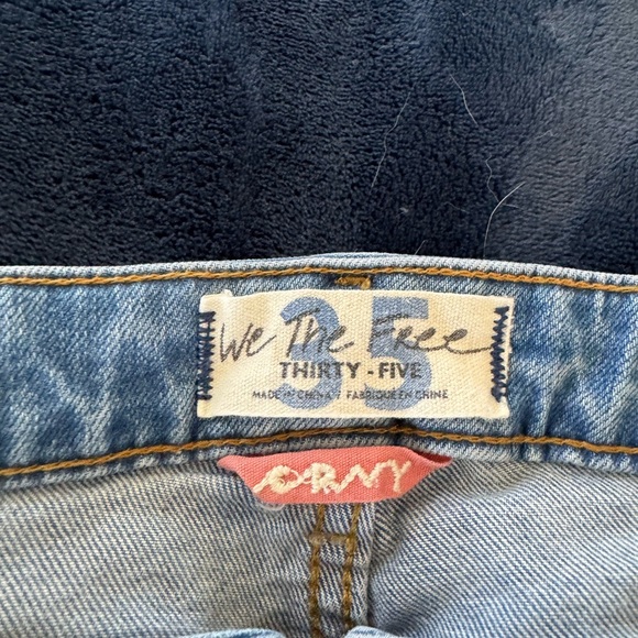 Free People We The Free CRVY High-Rise Vintage Straight Jeans size 35 - Picture 4 of 5